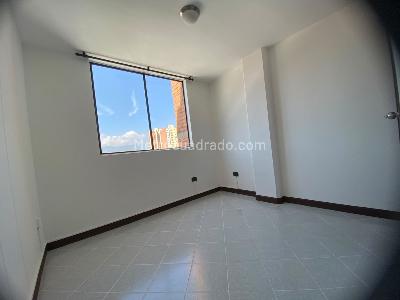 Apartamento de 2 alcobas en venta en Poblado San Diego, Medellín, 78 m² · foto 7 de 20