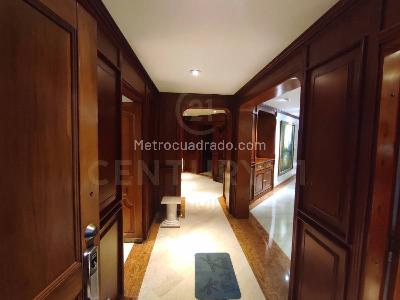 Apartamento de 2 alcobas en venta en Bella Suiza, Bogotá, 175 m² · foto 10 de 21