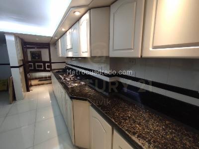 Apartamento de 2 alcobas en venta en Bella Suiza, Bogotá, 175 m² · foto 11 de 21