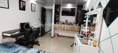 Casa de 5 alcobas en venta en Patio Bonito, Bogotá, 50 m² · foto 4 de 7