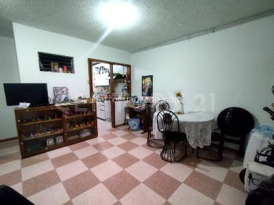 Casa de 5 alcobas en venta en Ciudad Kennedy, Bogotá, 119 m² · foto 6 de 20