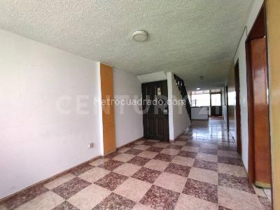 Casa de 5 alcobas en venta en Ciudad Kennedy, Bogotá, 119 m² · foto 18 de 20