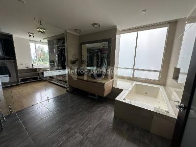 Apartamento en venta en Cerros De Suba, Bogotá · foto 14 de 20