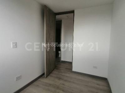 Apartamento en venta en Las Brisas, Bogotá · foto 9 de 15