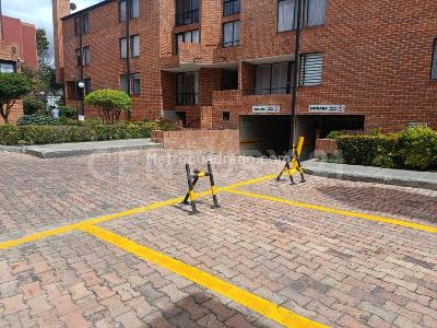 Apartamento en venta en San Antonio Norte, Bogotá · foto 2 de 11