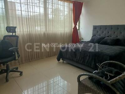 Casa de 5 alcobas en venta en Corferias, Bogotá, 210 m² · foto 8 de 20