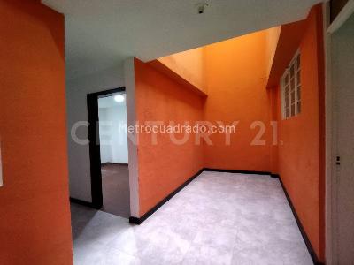 Casa de 5 alcobas en venta en Los Alamos, Bogotá, 161 m² · foto 5 de 20