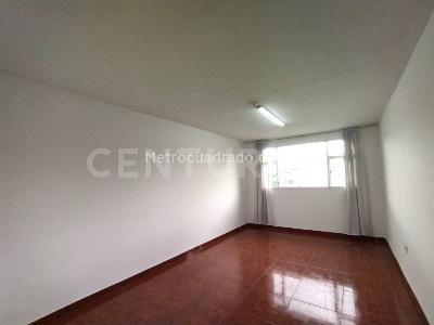 Casa de 5 alcobas en venta en Los Alamos, Bogotá, 161 m² · foto 13 de 20