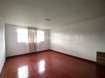 Casa de 5 alcobas en venta en Los Alamos, Bogotá, 161 m² · foto 14 de 20