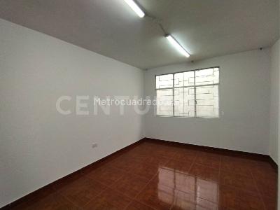 Casa de 5 alcobas en venta en Los Alamos, Bogotá, 161 m² · foto 19 de 20