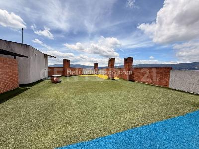 Apartamento de 1 alcoba en venta en Gratamira, Bogotá, 25 m² · foto 7 de 8