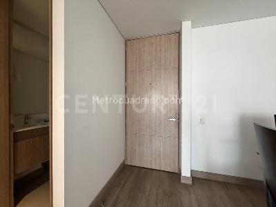 Apartamento en venta en Cantalejo, Bogotá · foto 3 de 20