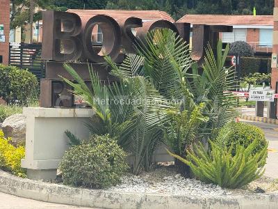 Casa de 4 alcobas en venta en Bosques De Alcaparros, Cajicá, 400 m² · foto 2 de 20