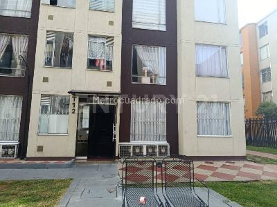 Apartamento en venta en San Antonio Norte, Bogotá · foto 3 de 14