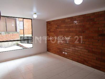 Apartamento de 2 alcobas en venta en Altos De San Gabriel, Bogotá, 48 m² · foto 3 de 15