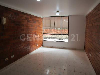 Apartamento de 2 alcobas en venta en Altos De San Gabriel, Bogotá, 48 m² · foto 5 de 15