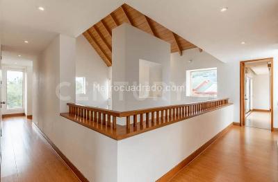 Casa de 4 alcobas en venta en Sikasue, La Calera · foto 11 de 20