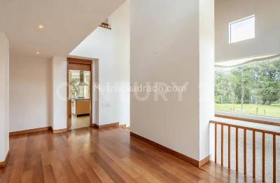 Casa de 4 alcobas en venta en Sikasue, La Calera · foto 14 de 20