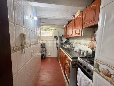 Apartamento de 4 alcobas en venta en Kennedy, Bogotá, 75 m² · foto 2 de 10