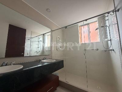 Apartamento de 4 alcobas en venta en Colina Campestre, Bogotá, 132 m² · foto 16 de 20