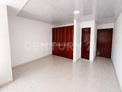 Casa de 4 alcobas en venta en Suba Pinar, Bogotá, 21 m² · foto 8 de 13
