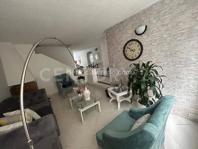 Casa de 5 alcobas en venta en Modelia, Bogotá, 190 m² · foto 4 de 20