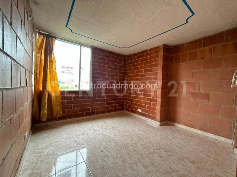 Casa – Soacha, Comuna Soacha Central - Más