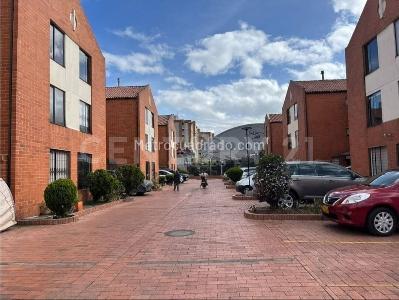Apartamento en venta en Colina Campestre, Bogotá · foto 2 de 20