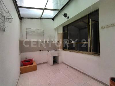 Apartamento de 3 alcobas en arriendo en Santa Isabel, Bogotá, 111 m² · foto 17 de 18