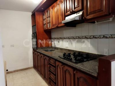 Apartamento de 3 alcobas en arriendo en Santa Isabel, Bogotá, 111 m² · foto 7 de 18