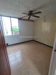 Apartamento de 3 alcobas en venta en Manzanares, Cali, 70 m² · foto 3 de 20