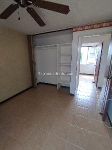 Apartamento de 3 alcobas en venta en Manzanares, Cali, 70 m² · foto 13 de 20