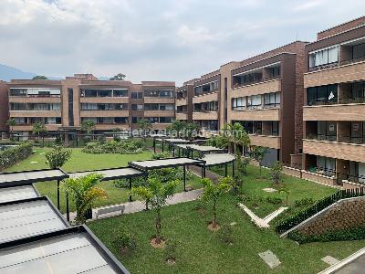 Apartamento en venta en Loma Del Escobero, Envigado · foto 3 de 11