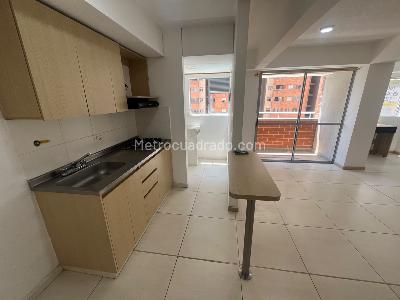 Apartamento en Arriendo, Centro, Itagui en Centro