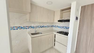 Apartamento de 3 alcobas en venta en Santa Ana, Bello, 55 m² · foto 4 de 9