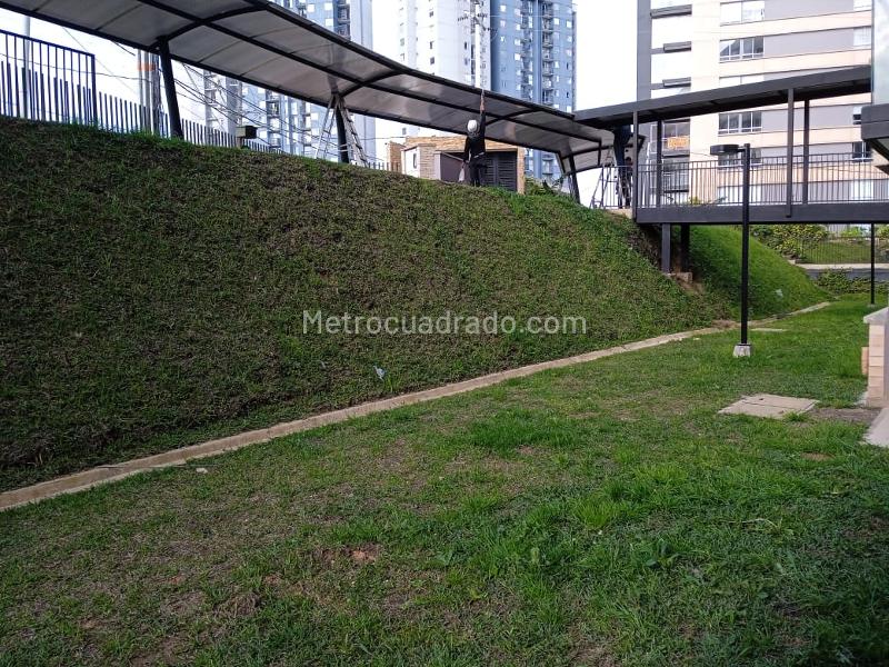 Apartamento en Arriendo, Fontibon, Rionegro - 2