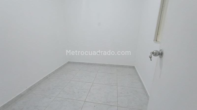 Spacious 4BR House in Alameda - 5