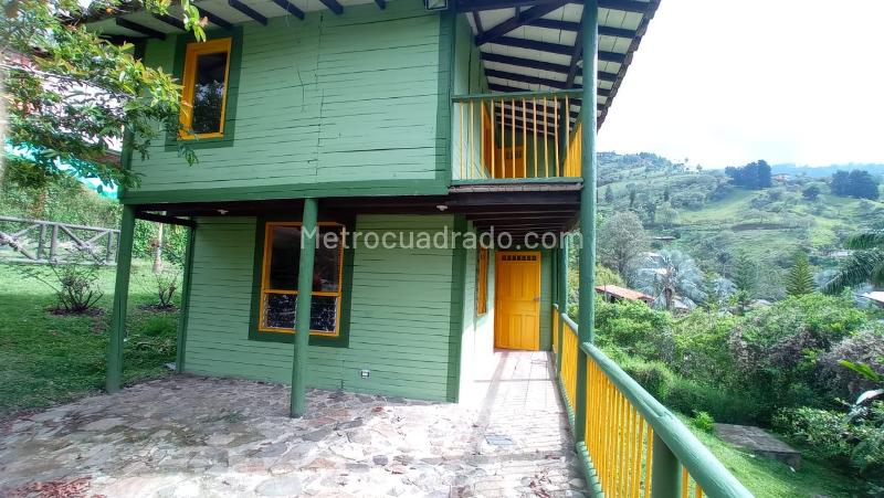3BR Finca in Vereda Zarzal La Luz (795 m²) - 2
