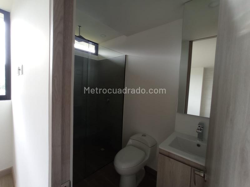 2BR Apartment in El Retiro (84 m²) - 3