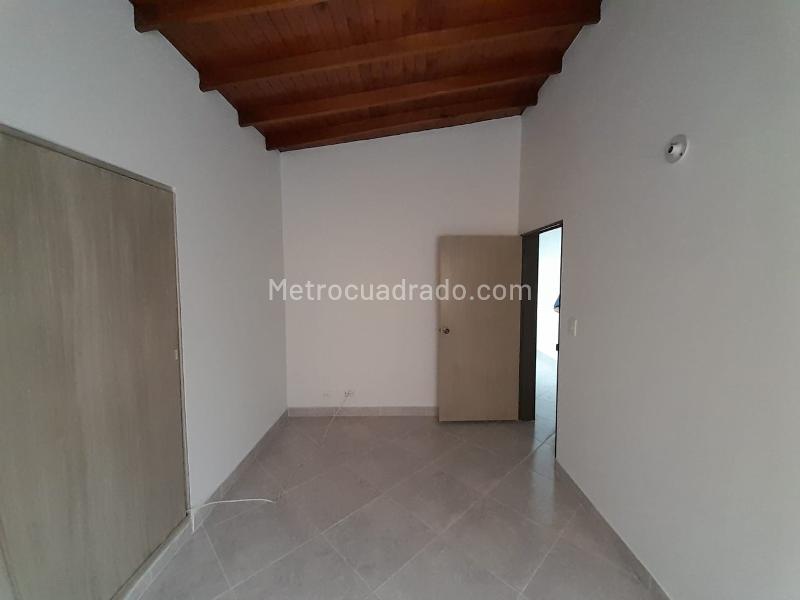 3BR Apartment in Calasanz (160 m²) - 5