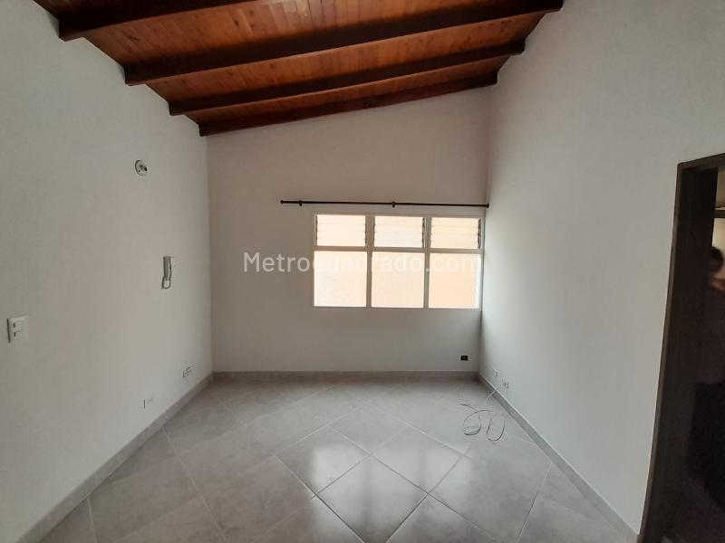 3BR Apartment in Calasanz (160 m²) - 3