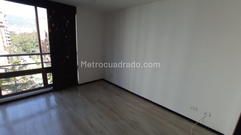 Hermoso Estudio de 1 Alcoba en Los Conquistadores - 4