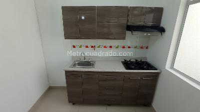 Apartamento de 2 alcobas en arriendo en San Bernardo, Medellín, 65 m² · foto 3 de 8
