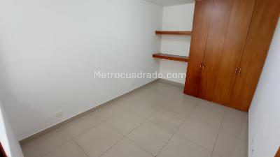 Apartamento de 2 alcobas en arriendo en San Bernardo, Medellín, 65 m² · foto 4 de 8