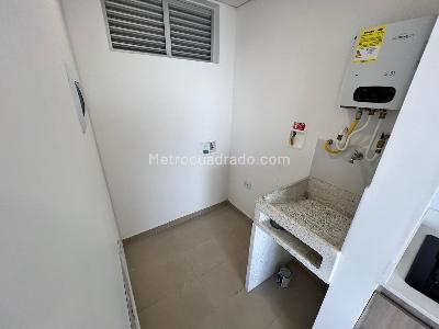 Apartamento en venta en Loma De San Jose, Sabaneta · foto 7 de 10