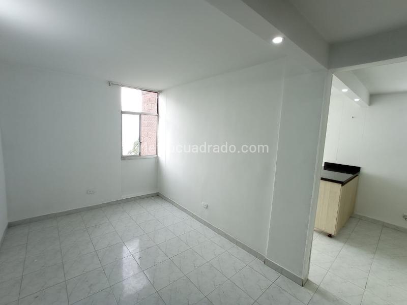 Apartamento de 2 Alcobas en Loma del Indio con Buenas Zonas Comunes - 4