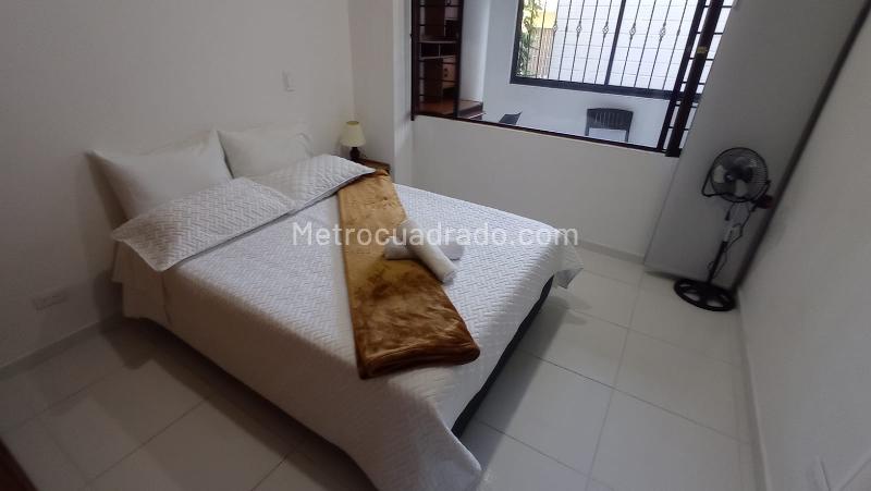 Spacious 2BR Apartment in La Palma - 4