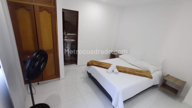 Spacious 2BR Apartment in La Palma - 6