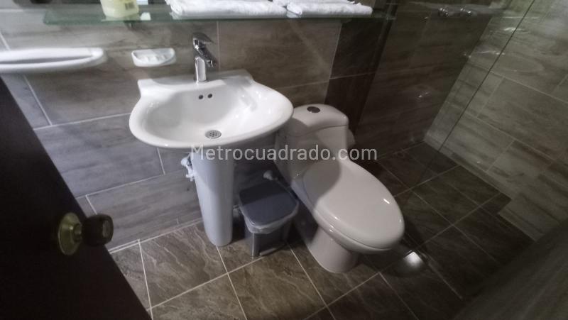 Spacious 2BR Apartment in La Palma - 8