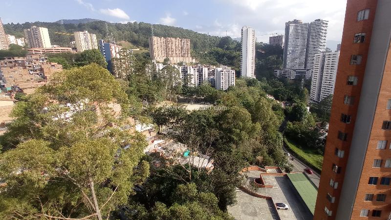 Spacious 2BR Apartment in Asomadera 1 - 3